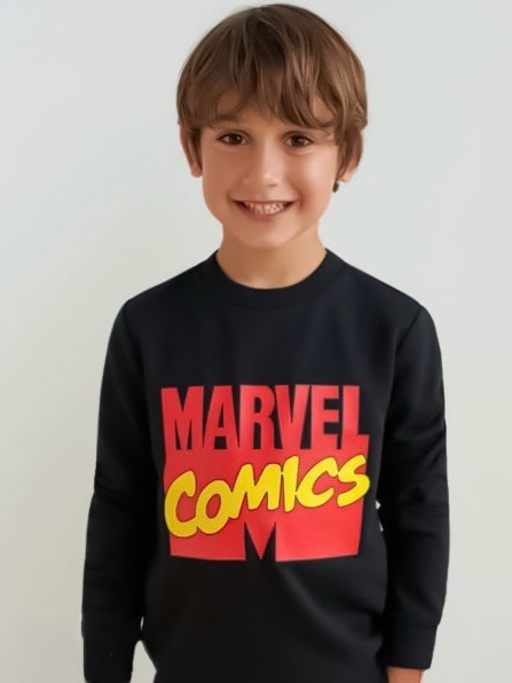 Marvel Comics Kids Crewneck Sweatshirt Black Long Sleeve Pullover NWT Boys Girls